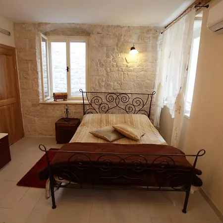 Apartman Tragurium & Salona Trogir