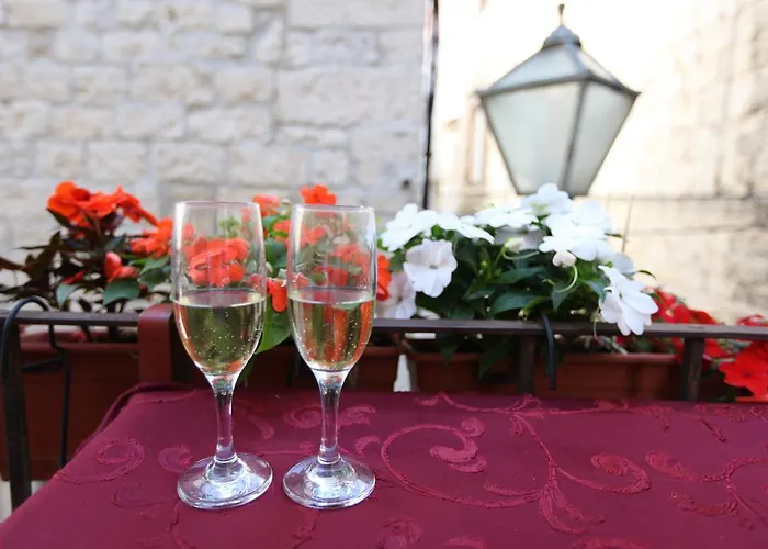 Tragurium & Salona تروغير