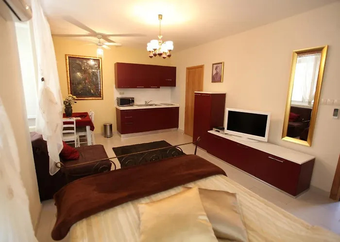 公寓 楚爱阁温&索罗那公寓酒店 特罗吉尔