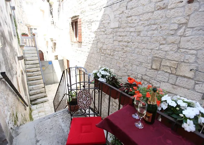Tragurium & Salona Τρογκίρ